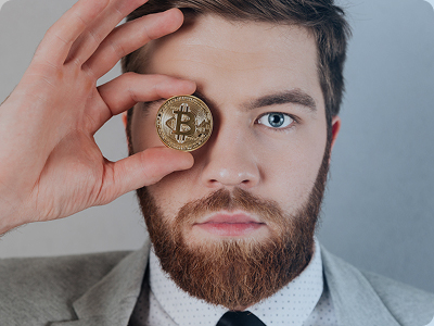 Julian Wolf – Chief Analyst bei VertuLogic